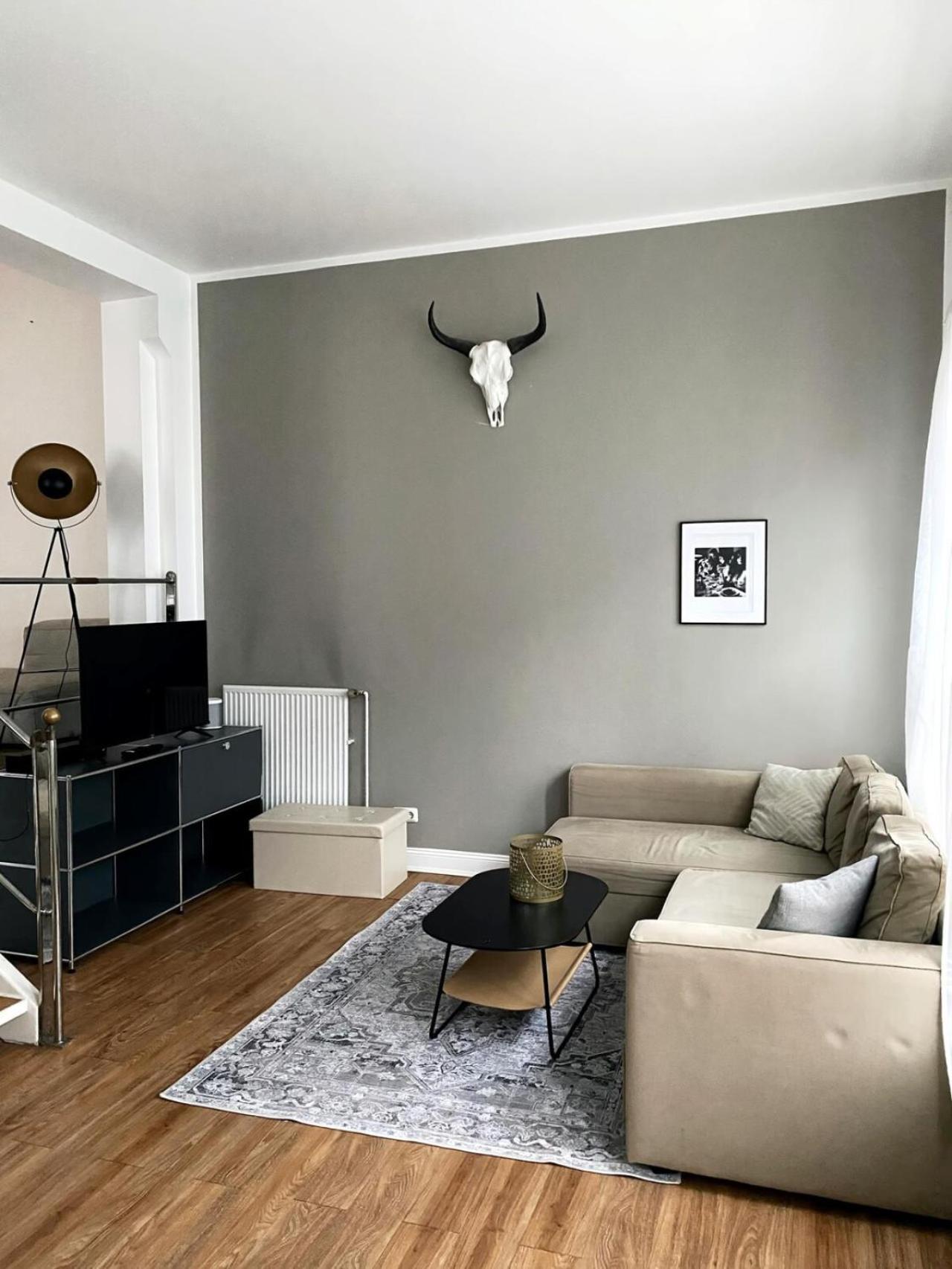 90sqm Unique Living Near The Alster Lejlighed *